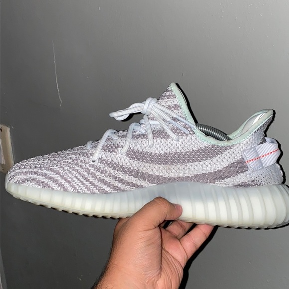 Yeezy Boost 350 Blue Tint - Picture 3 of 16